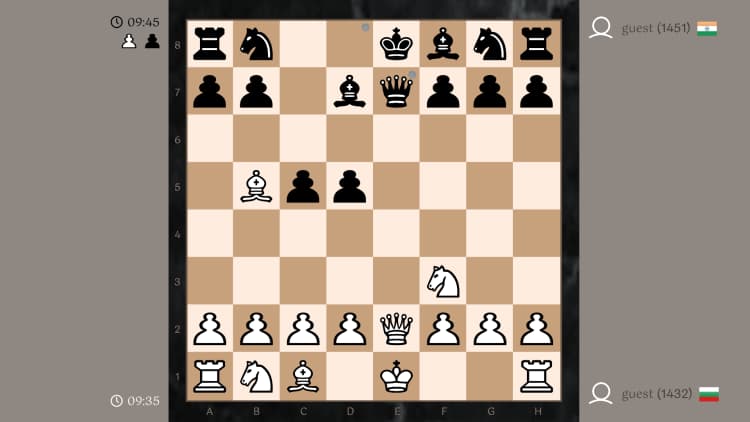Chess - Play online & with AI